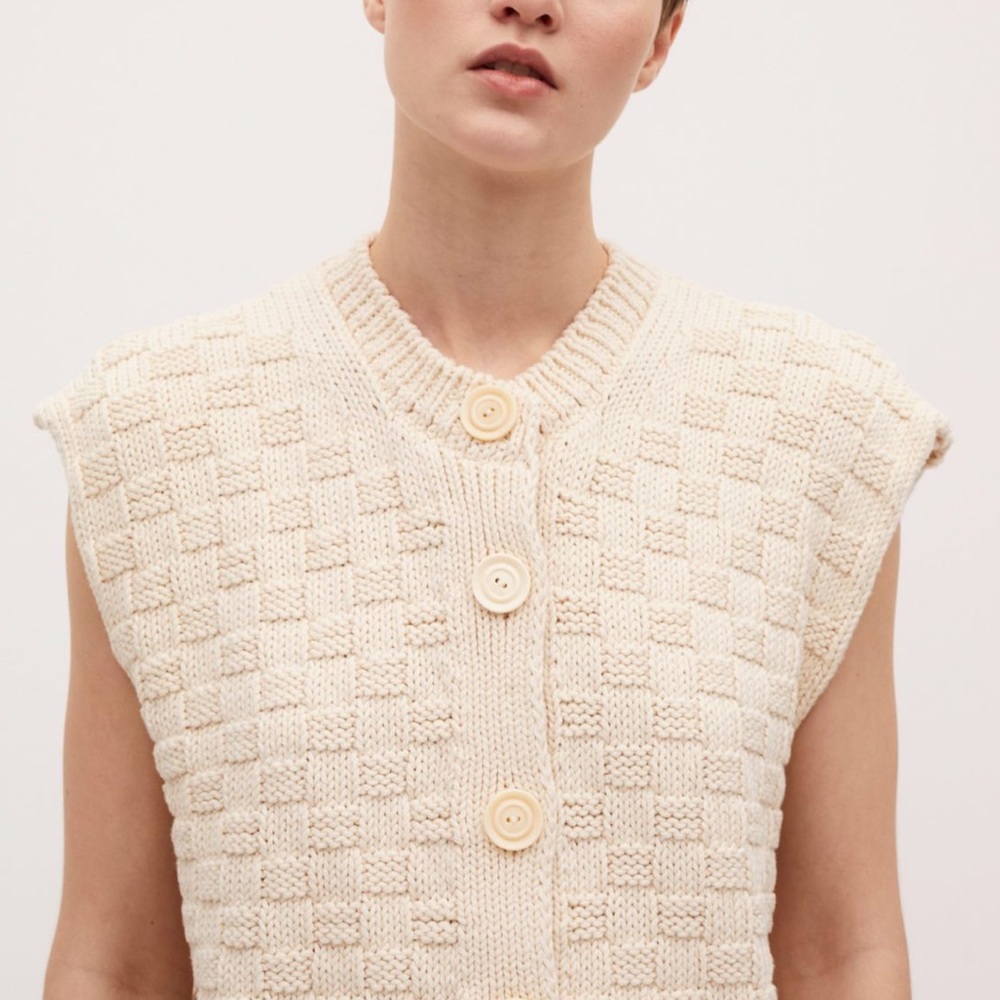 Babaa Vest no 4 in Natural One Size NEW!